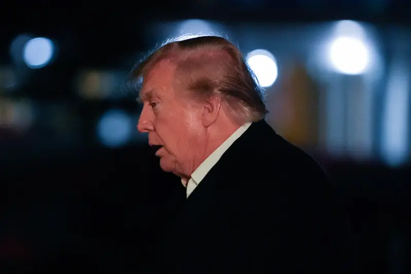 Trump heads to Iowa as Republicans fight for seats