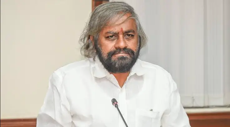 Karnataka issues notices over delayed scheme wages