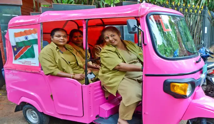 Pink auto scheme faces shortage of applicants in Hubballi