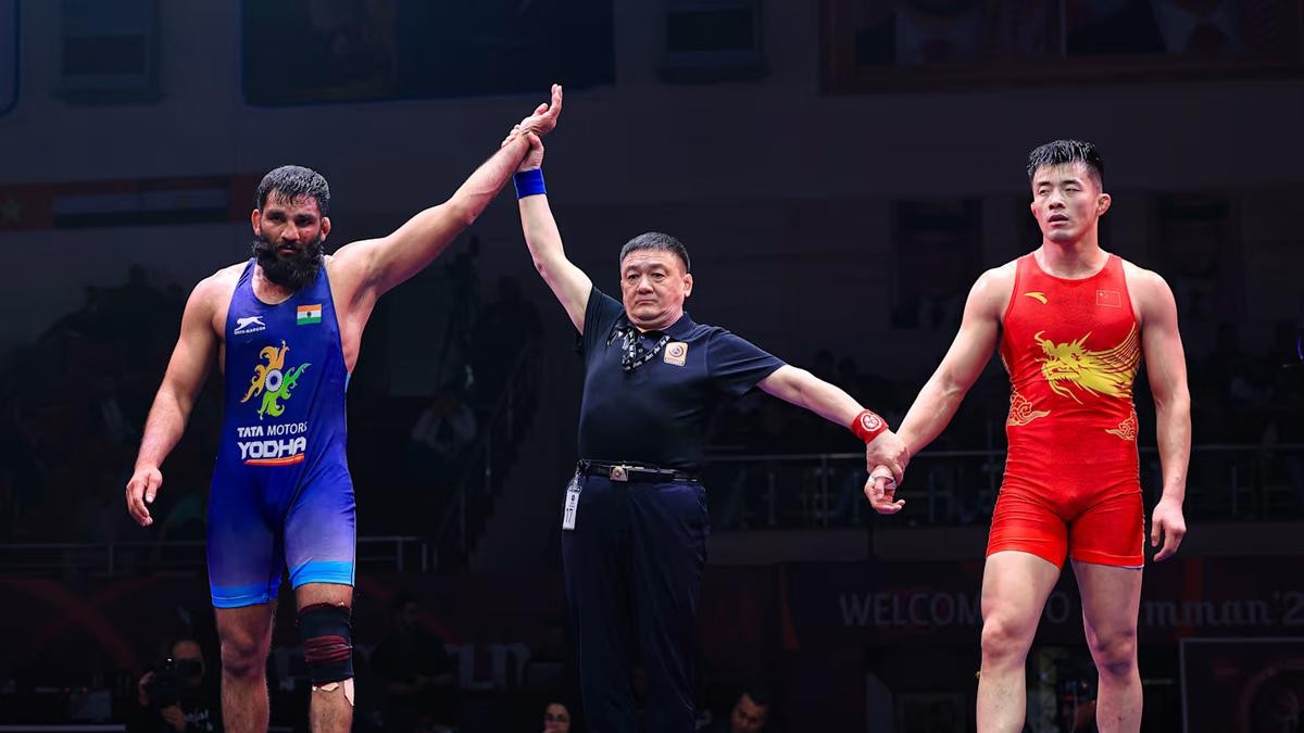 Asian Games: Sunil Kumar wins bronze, opens wrestling account