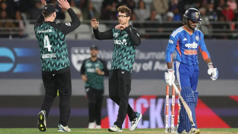 Phillips' Century Powers New Zealand To Big Win