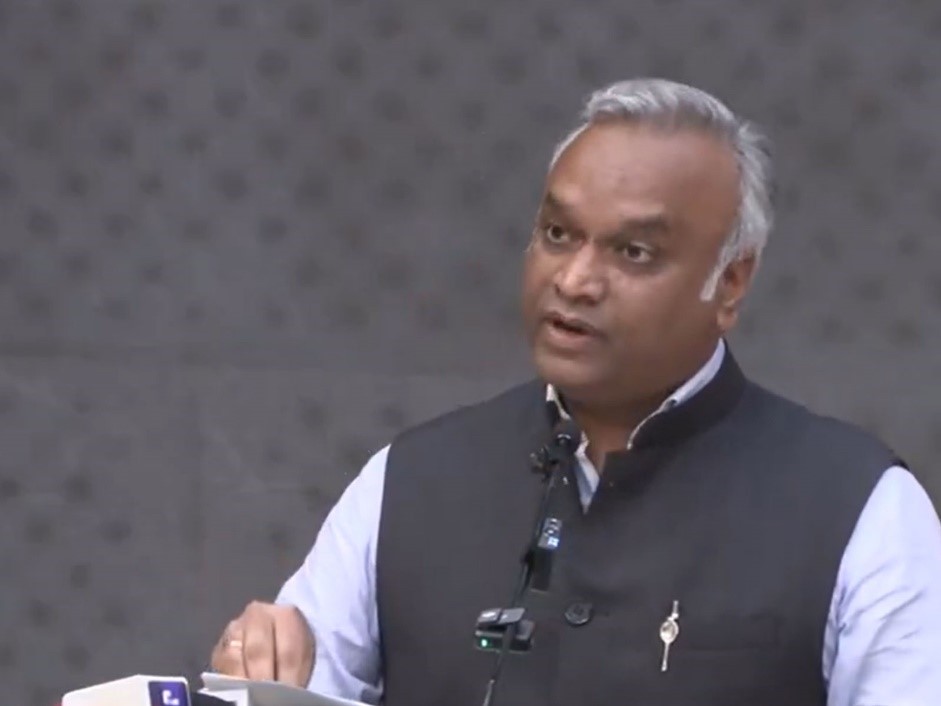 Kharge defends police cases over alleged false Form 7 applications