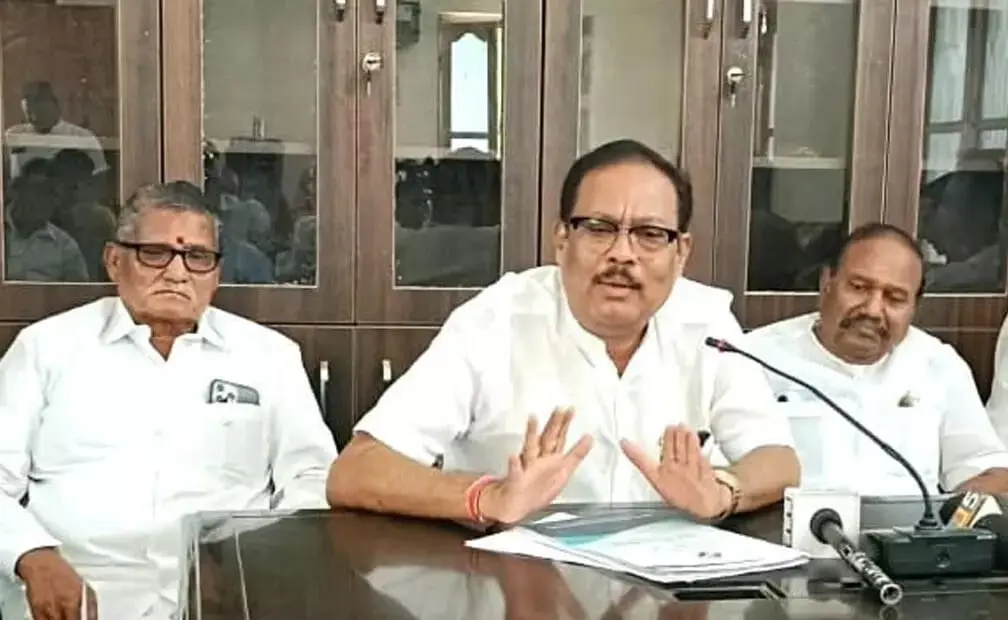 ‘City Corporation collecting higher taxes but failing to deliver devpt