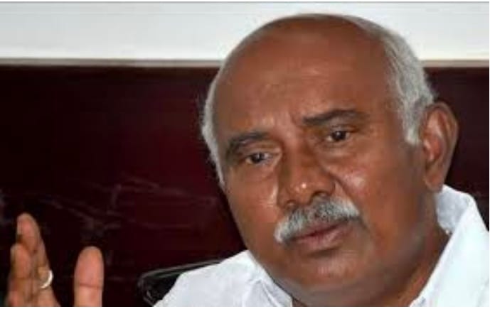 Ex-minister Vishwanath not to release ‘Bombay Days’ book