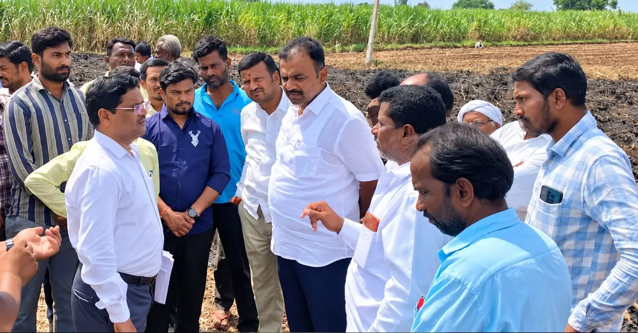 Bidar MLA seeks compensation after sugarcane fire