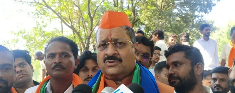 Yatnal accuses Hebbalkar of ₹5,000 crore claim