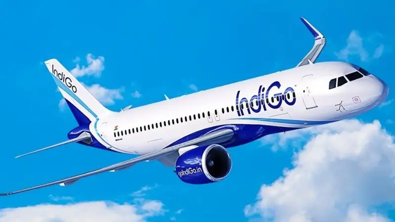 IndiGo narrows losses in Q2 loss despite fuel costs