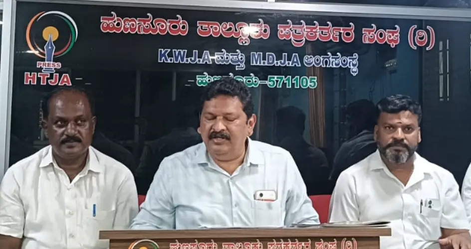 Manjunath seeks justice for SC reservation in Hunsur