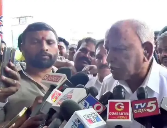 Yediyurappa alleges conspiracy against Siddaramaiah