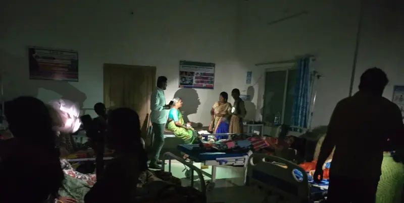 Blackout in hospital leaves new mothers helpless