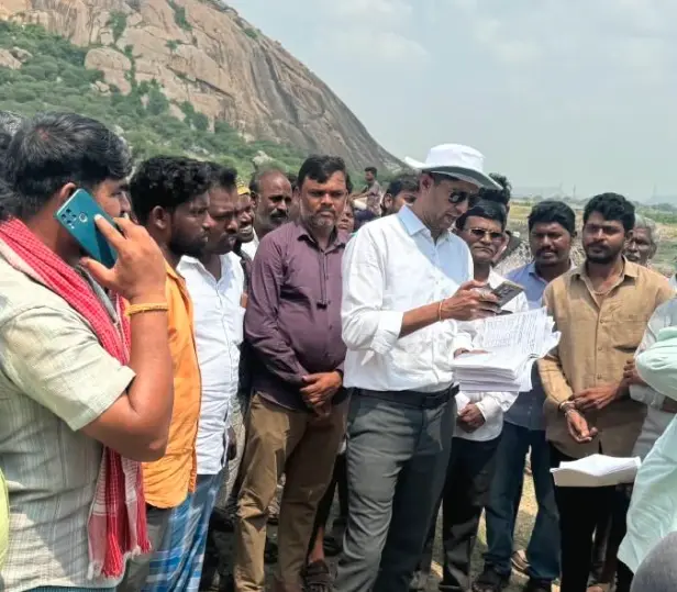 ZP CEO urges workers to stay in villages