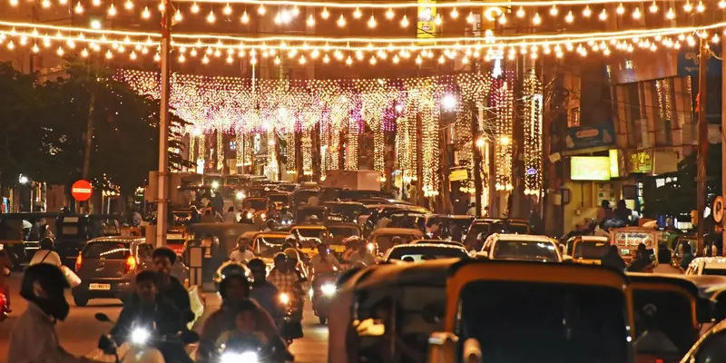 Mysuru turns into a fairyland as Dasara lights paint the city in gold