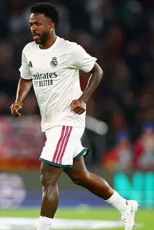 Vinicius Junior handed 4 match ban after red cardg
