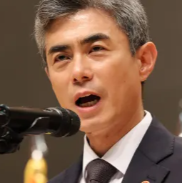 South Korea warns North over DMZ blast