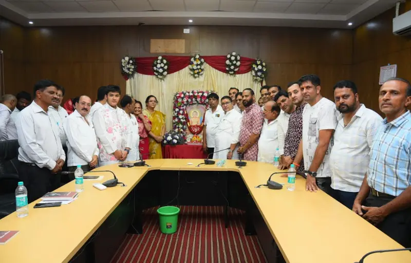 Mahavir Jayanti Celebrated by District Administration