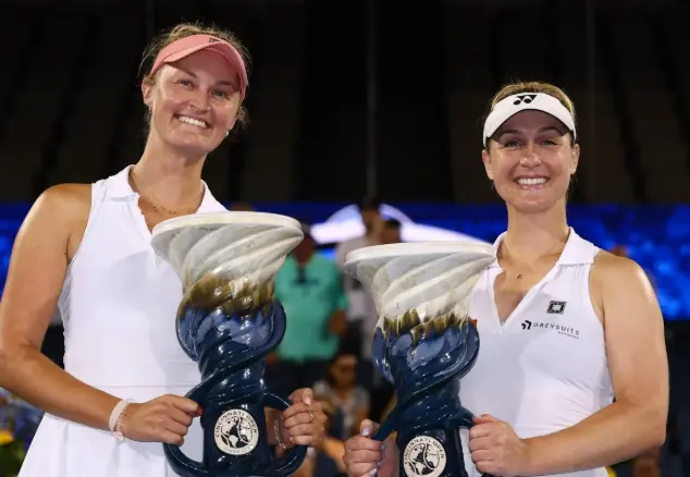 Dabrowski-Routliffe, Mektic-Ram win Cincinnati doubles titles