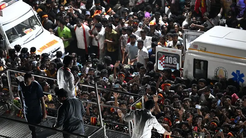 38 die in stampede during TVK leader Vijay’s Karur campaign