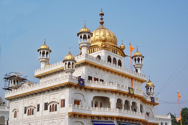 Sikh clergy excommunicates SGPC member Chawla over rape case