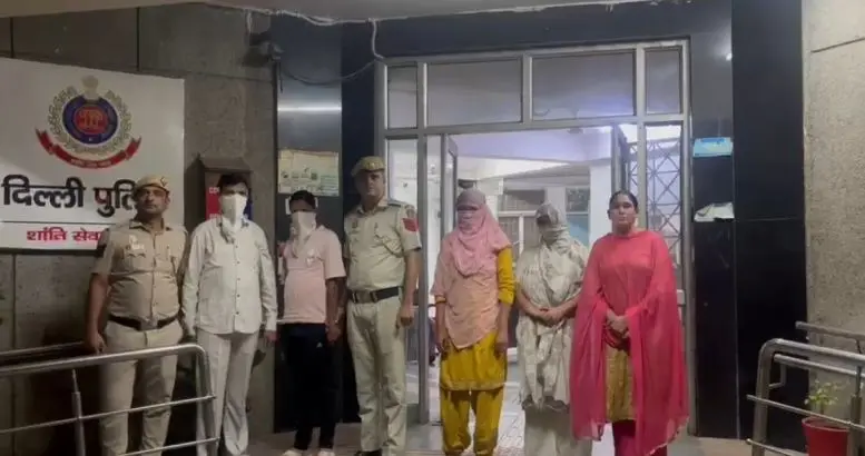 4 absconders held in power theft cases