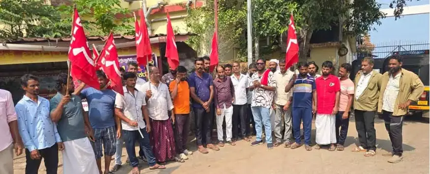 Workers mark Labour Day with tribute event