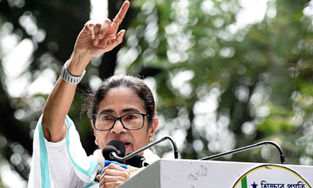 FIR filed against Mamata Banerjee over Kolkata rally