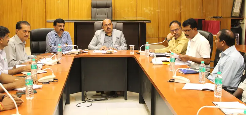 DC directs feed units to maximise maize procurement
