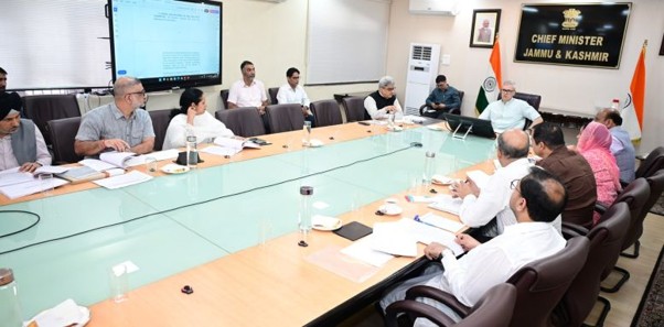 Omar Pushes J&K Business Reforms