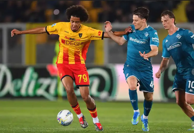 Relegation-threatened Lecce halts losing streak with draw against Fiorentina