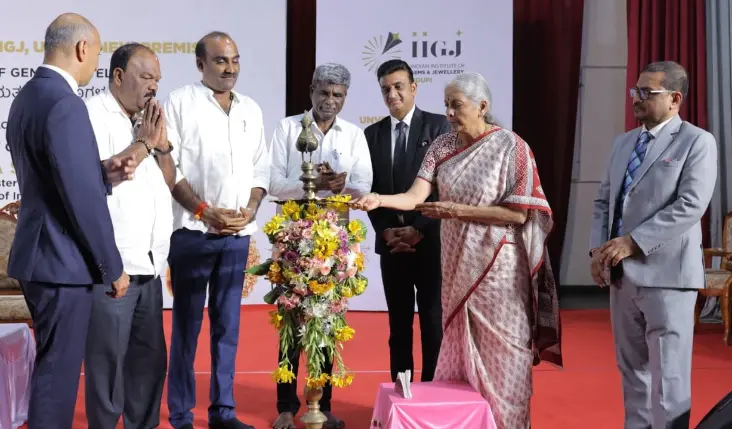 Sitharaman inaugurated udupi jewelry institute, urges skill expansion