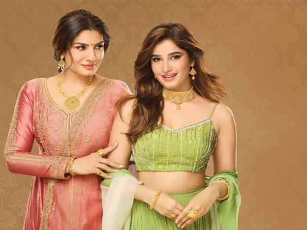 Raveena, Rasha debut together with Reliance Jewels launch
