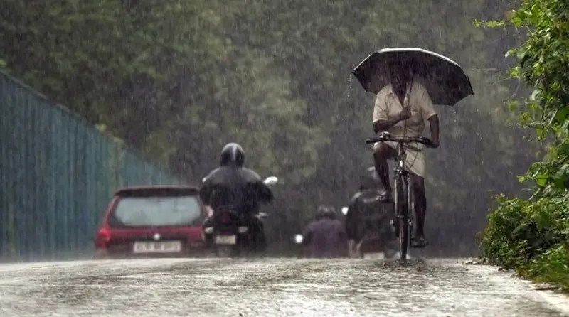 Karnataka to seek centre aid for flood relief