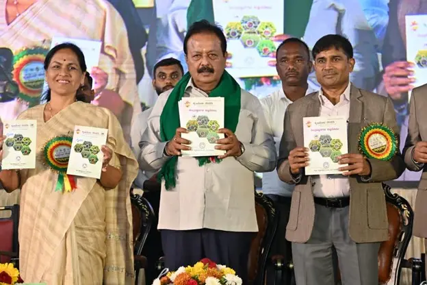 Adopt modern farming methods, become entrepreneurial leaders: Min