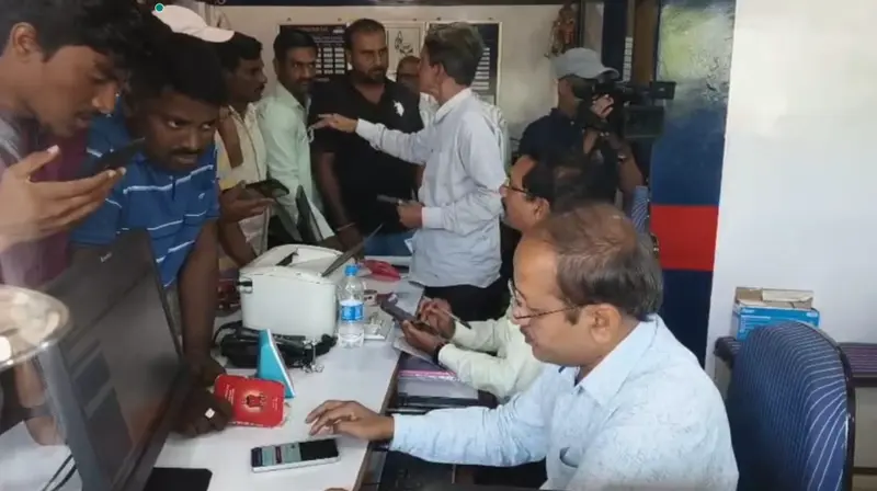Panic Buying of LPG in Bidar Amid Global War Fears