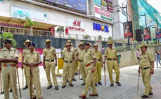 Police conduct citywide night raids, nab offenders